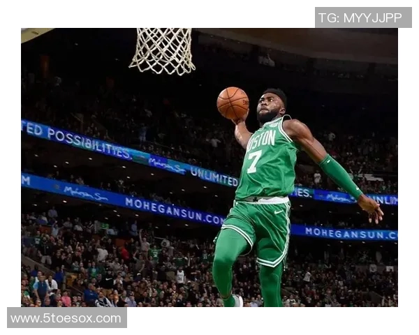 马祖拉：我们打法上的一些调整 恰好能发挥杰伦-布朗的优势