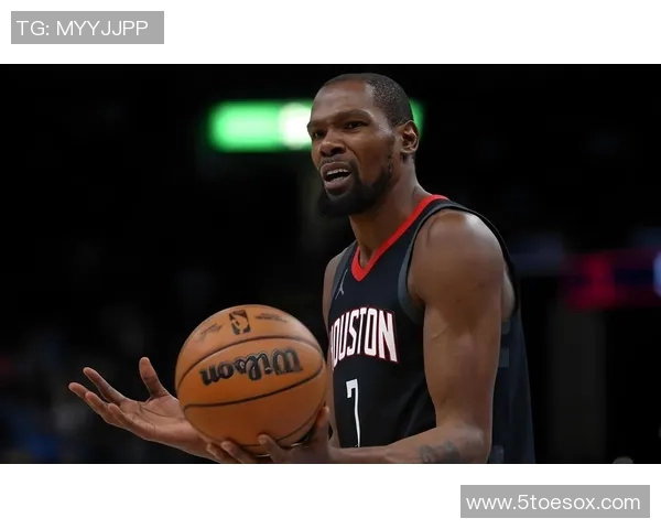 爆冷!杜兰特34+5+7,赛后阿杜和球迷拥抱,老格林一把抱住克里斯蒂